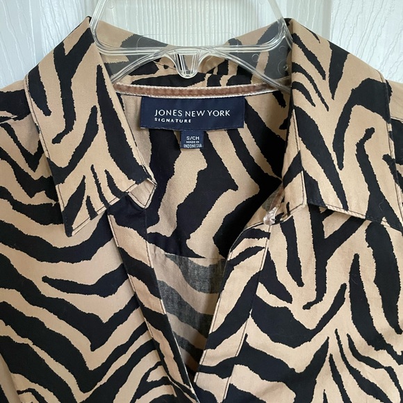 Jones New York blouse - Picture 2 of 7